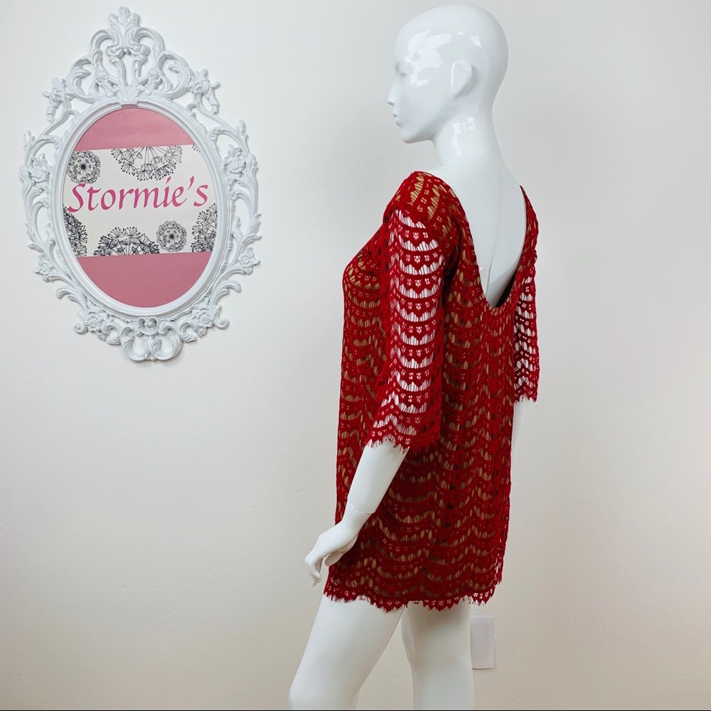 Kieu’s | Red Lace Dress